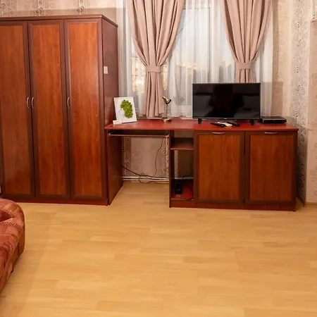 Хотел Kibor