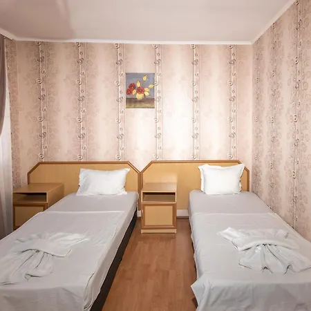 Hotel Kibor 2*