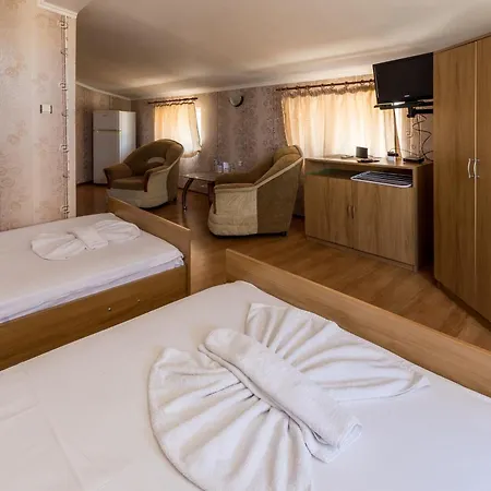 Kibor Hotel 2*