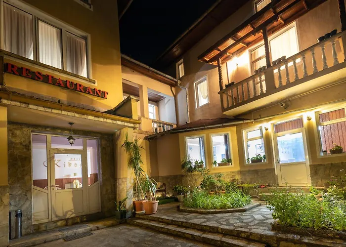 Hotel Kibor 2*
